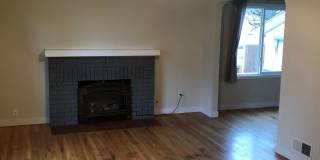 Adorable 3 Bed 1.5 Bath House Adorable 3 Bed 1.5 Bath House Gallery 4
