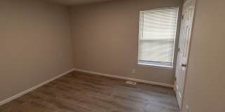 3 Bedroom Duplex! Gallery 15