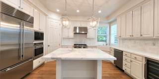 Updated Home Available in Downtown Palo Alto available first week of September! Gallery 8