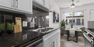 Pacific Rose Apartments Gallery 3