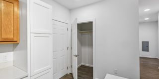 Pullman Modern Urban Apartments Gallery 4