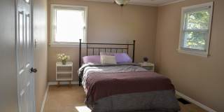 1402 Kenwood Avenue Gallery 28