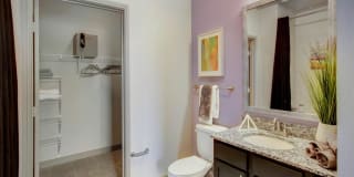 Fountain Pointe Las Colinas Gallery 54