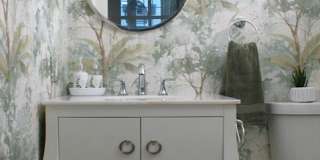 200 Market Street unit: 4504 Gallery 11