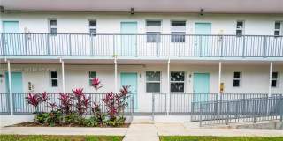 1950 NW 2nd Ct Gallery 13