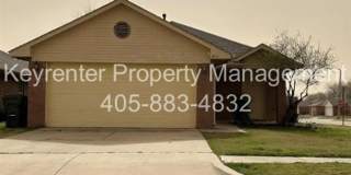 Comfortable Living in the Heart of Norman Gallery 1
