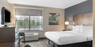 Boston - Burlington Gallery 33
