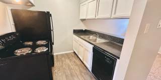 Awesome open Studio Apartments Close to Downtown Gallery 20