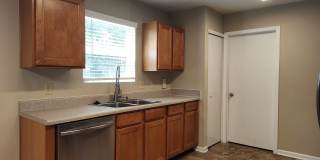 Spacious two story home located in Waxhaw! Gallery 6