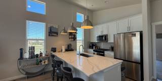 Low Maintenance Split Level Beauty 80922 Gallery 14