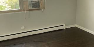 2420 W Berwyn Avenue Gallery 4