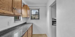 Newly Updated 3BR Home with Off-Street Parking - Pet Friendly! Gallery 16