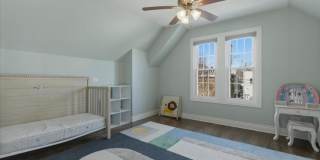 1828 W Berenice Gallery 9