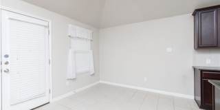 136 Mistflower Lane Gallery 7