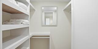 3443 Gulf Shore Boulevard North - 1 Gallery 32