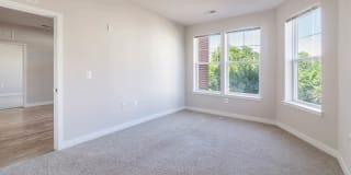 Radiant Fairfax Ridge Apartments Gallery 30