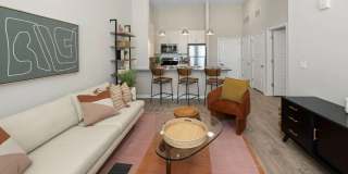 1001 Tyvola Gallery 15