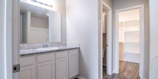 Willowbend - 1919 Langford Ave Gallery 13