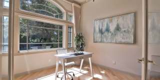 Saratoga 5 Bedrooms with Free Electricity from Solar System Gallery 5