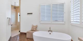 Rates Vary: $19,995 - $29,995 Gallery 19