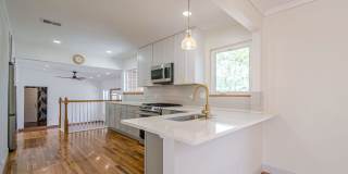 GORGEOUS 4-BEDROOM HOME IN TERRELL HEIGHTS Gallery 18