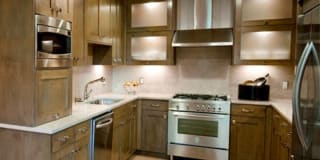 885 Woodside Gallery 3