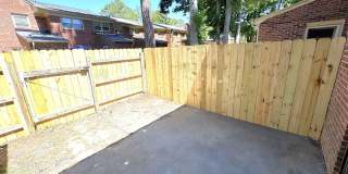 3 bedroom/ 1.5 bathroom- Courthouse Green Gallery 17