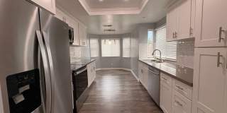 3 Bed, 2.5 Bath in Ontario! Gallery 13