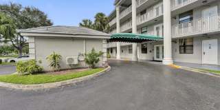 1502 Whitehall Dr Gallery 1