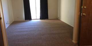 809 Pine St Apt D Gallery 1