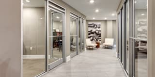 The James Apartments Gallery 19