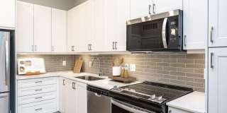 Avalon Carmel Commons Gallery 4