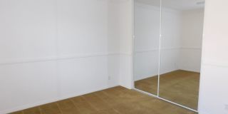 Beautiful 4 bed, 2.5 bath unit in Orange. Gallery 18