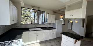 3747 Trinity [PRM: Henry] Gallery 11