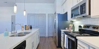 Radius on Grove Radius on Grove Gallery 65