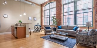 Pacific Mill Lofts Gallery 48