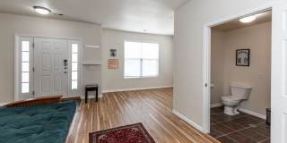 Downtown 3 Bedroom Townhome with 2 Car Garage Gallery 10