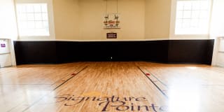 Signature Pointe Gallery 46