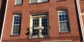 2849 LAURA GAE Circle Gallery 1