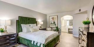 Vintage Pointe Gallery 5