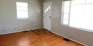 *AVAILABLE IN JUNE!* BIG BACKYARD - 2 BEDROOMS! Gallery 3