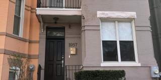 3br 2.5ba Victorian TH near Howard University in Ledroit Park Gallery 1