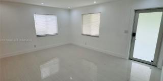 105-107 NE 30th Ct Gallery 19