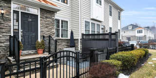 29 Carriage Gate Drive Gallery 1