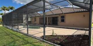 2210 Grove Dr Gallery 46