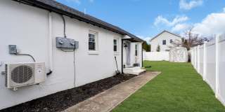 1215 Lister Street unit: B Gallery 16