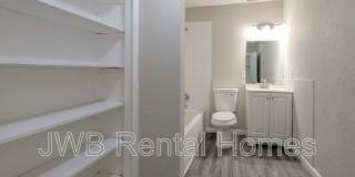 7762 Lake Park Dr Gallery 12