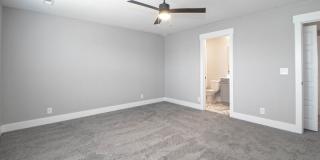 1606 Jonathan Wade Circle Gallery 12