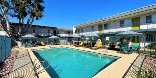 The Valencia Gallery 11