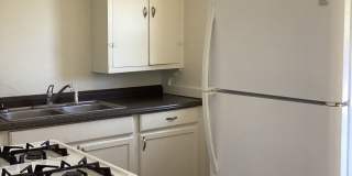 Comfortable 1 bedroom! Gallery 5
